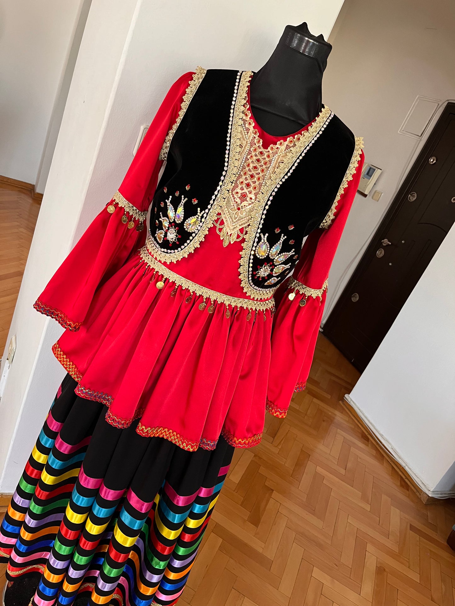 Persian women's costumes, Persian traditional clothes,Nowruz and Yalda night costumes, Persian outfits