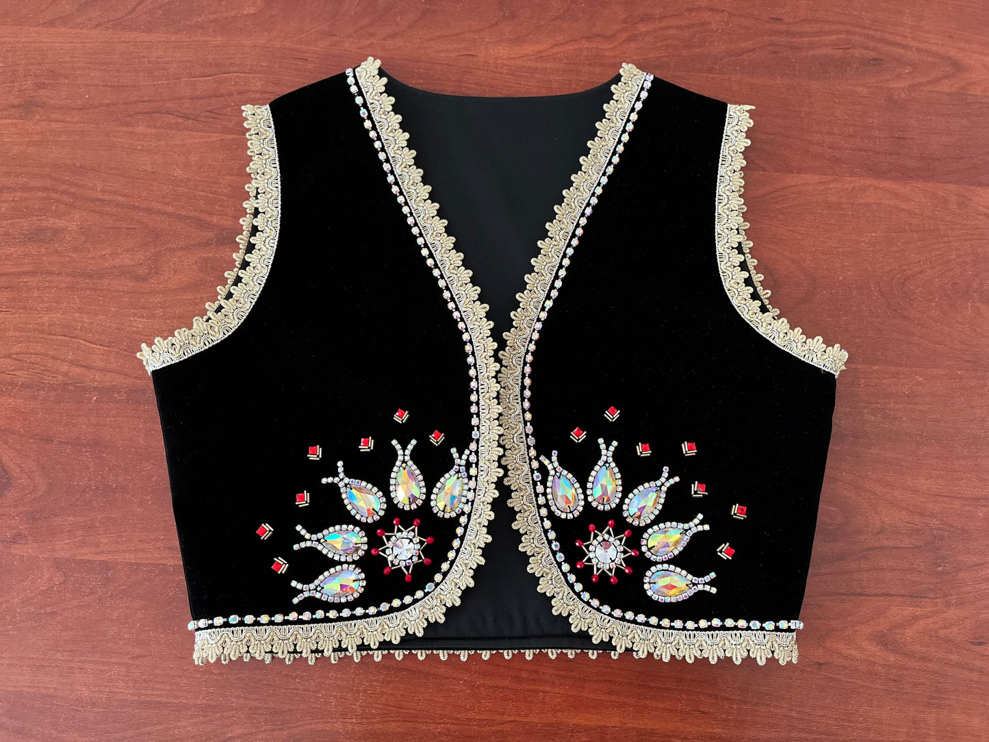 Persian women's costumes, Persian traditional clothes,Nowruz and Yalda night costumes, Persian outfits
